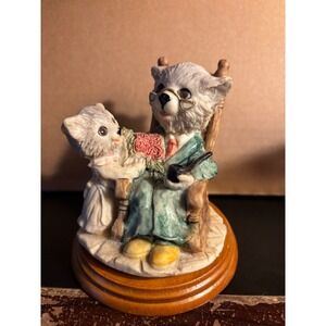 Vintage Happy Cat Family Figurine Father Dad In Chair Pipe